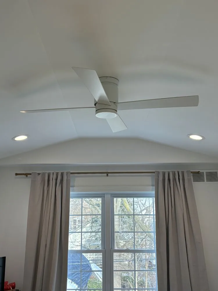 Slide of Saturn Electric