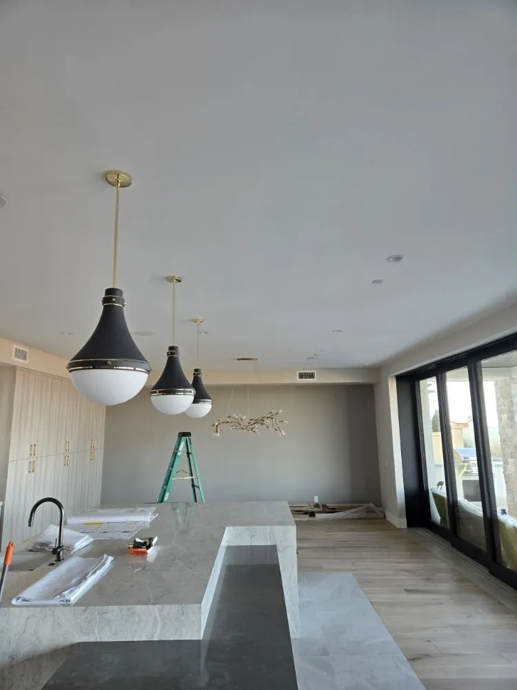 Slide of Saul's Electrical Solutions