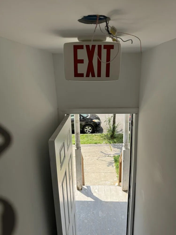 Slide of Savian’s Electric