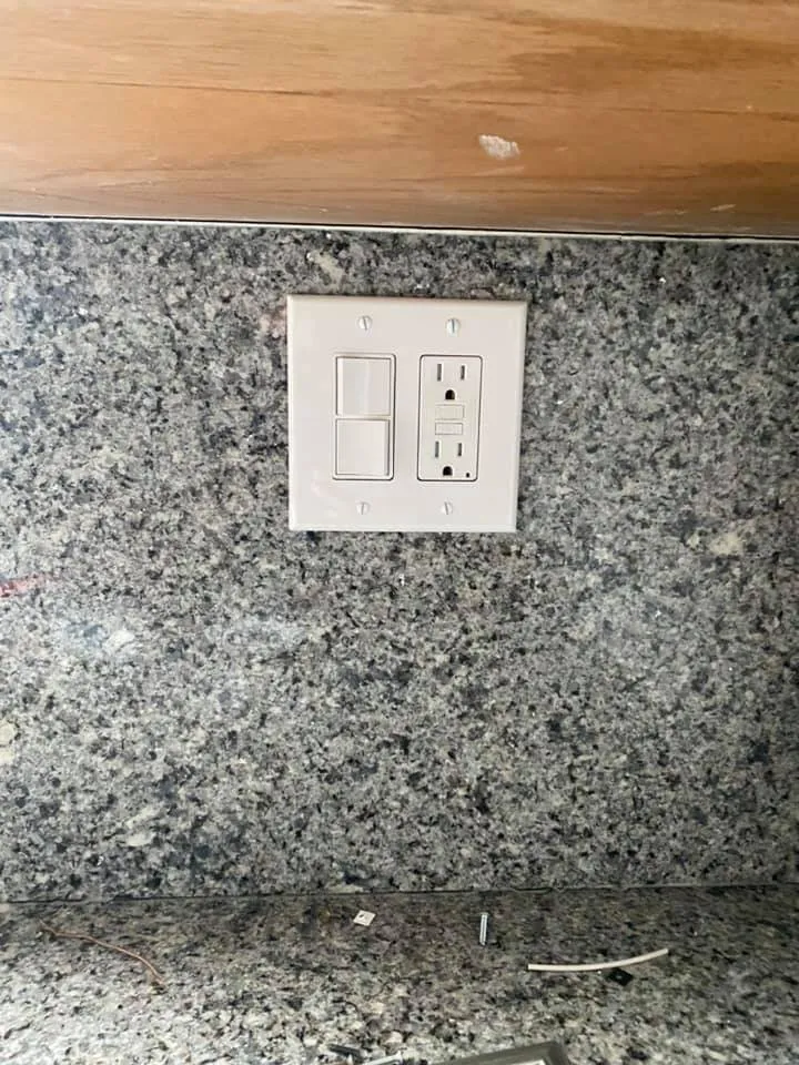 Slide of Savvy Electrical Services