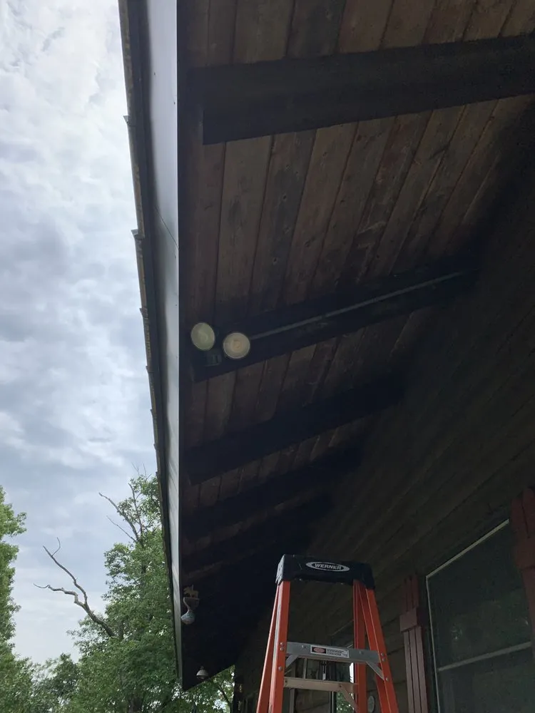 Slide of Savvy Electrical Solutions