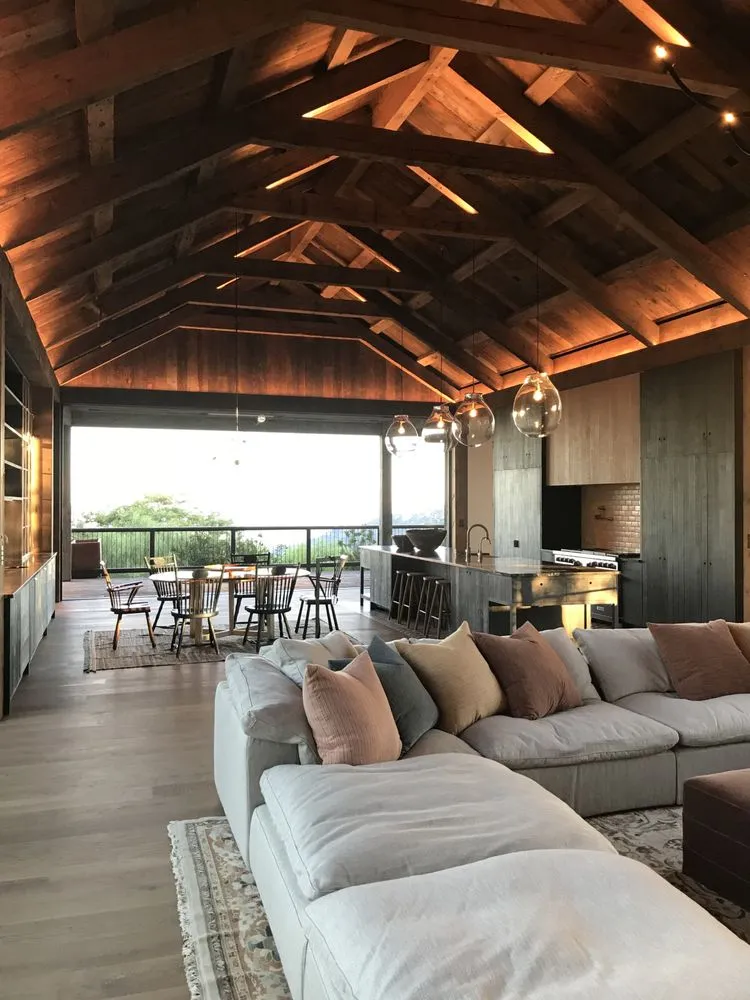 Slide of Say Watt Electric