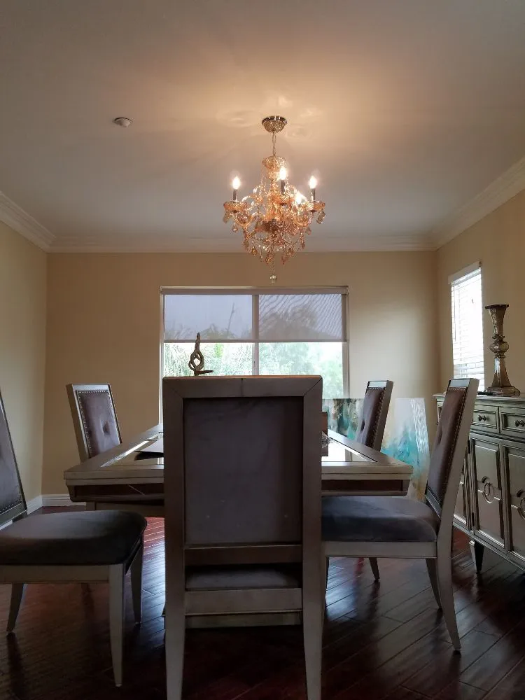 Slide of Scatolini Handyman