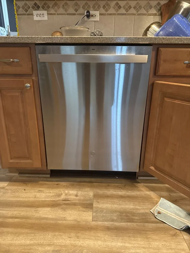 Emergency circuit breaker repair in ,  by Schaumburg Electrical Solutions