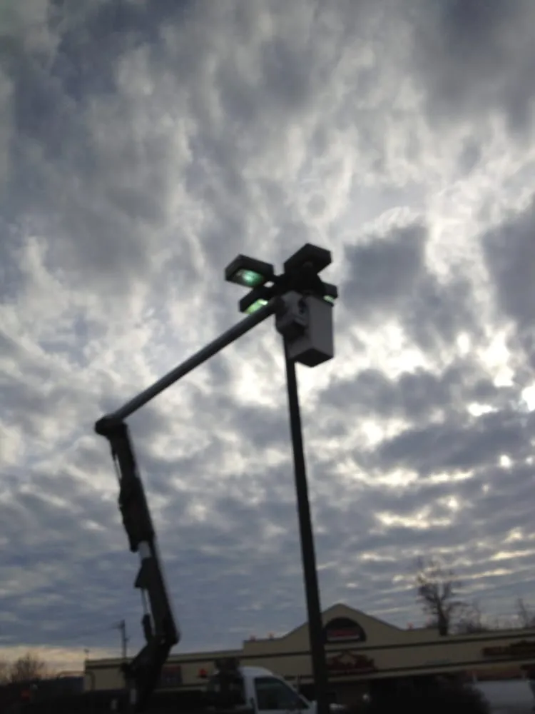 Slide of Schipsi Electric