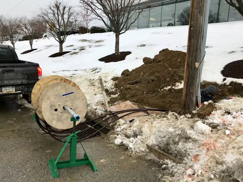 Slide of Schipsi Electric