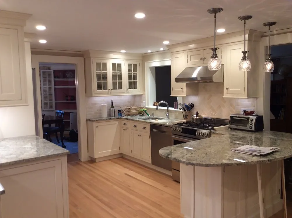 Slide of Scott D Slater