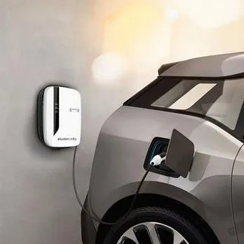 Slide of Scott Landers Electric