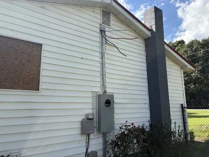 Slide of Scott Teague Electric