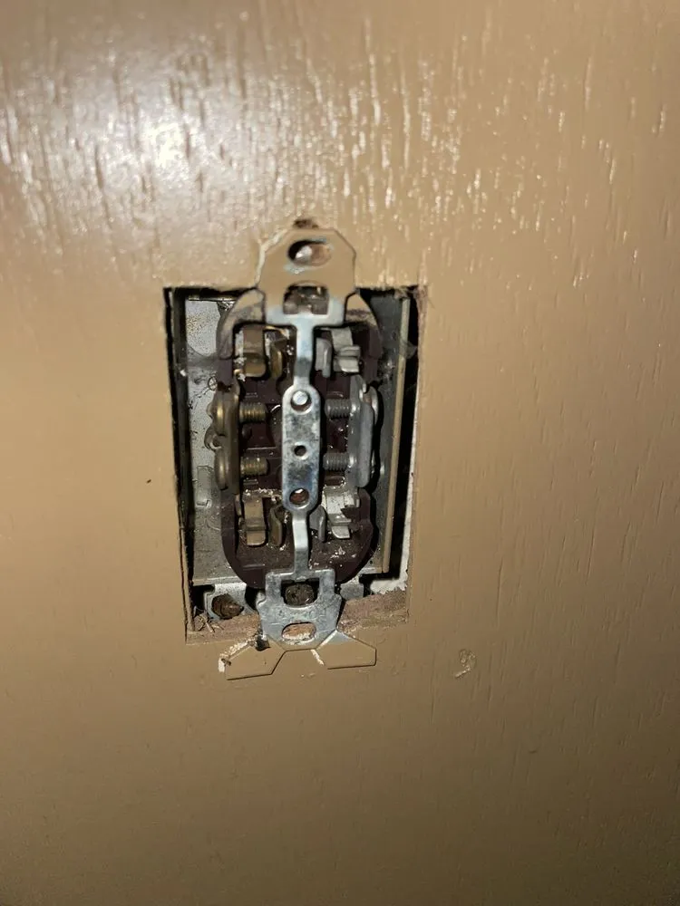 Slide of Scott’s Security Lighting