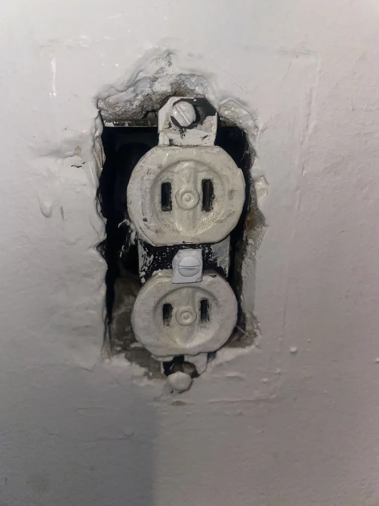 Slide of Scott’s Security Lighting