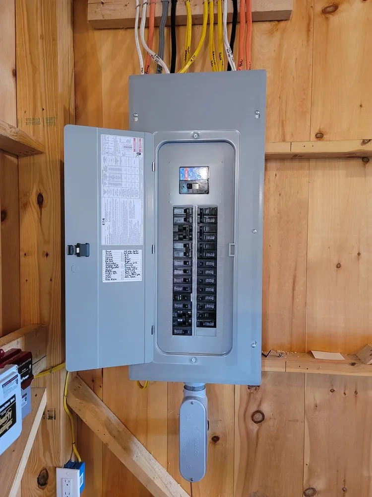 Slide of Scrap Emergency Electrician