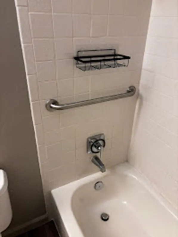 Slide of Screws Loose Services