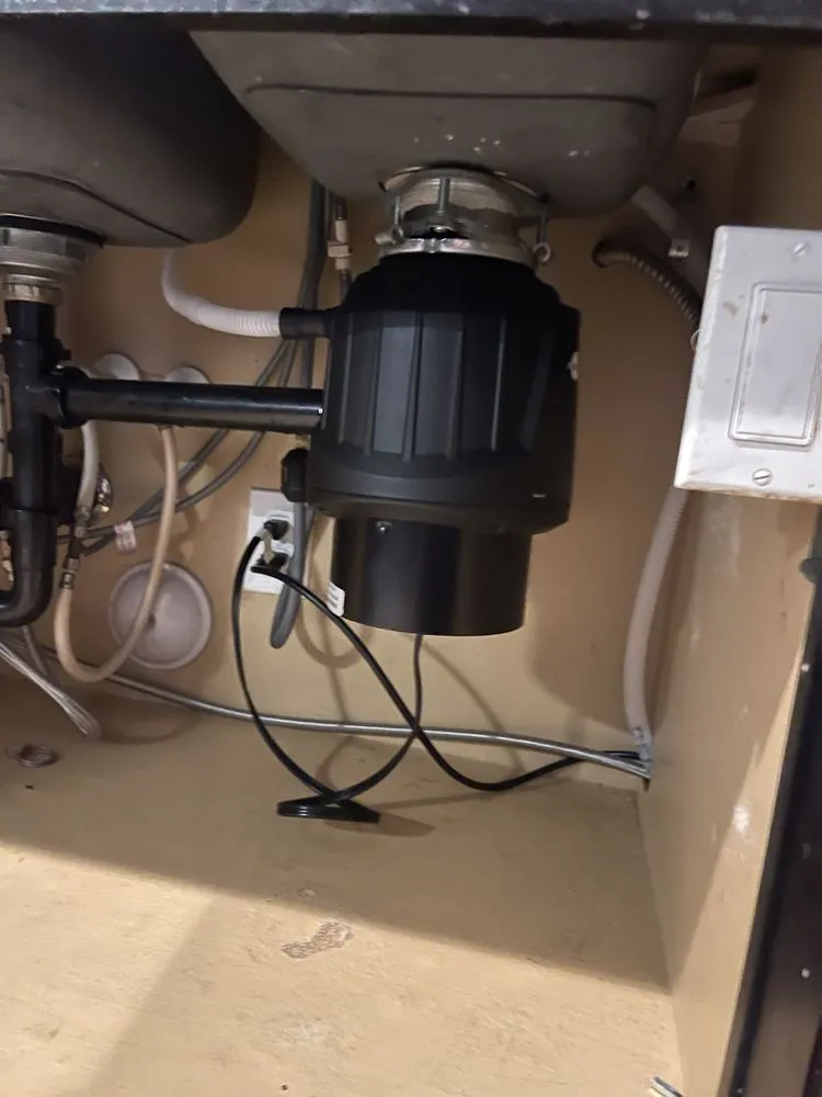 Slide of Screwthat Handyman