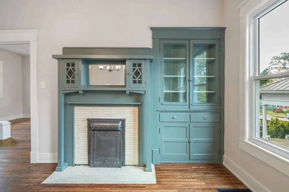 Slide of Scruffy City Construction & Service Company