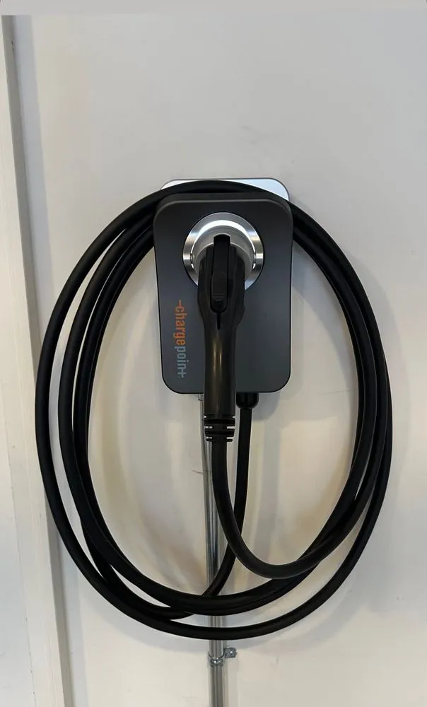 Slide of SDI Electric Group