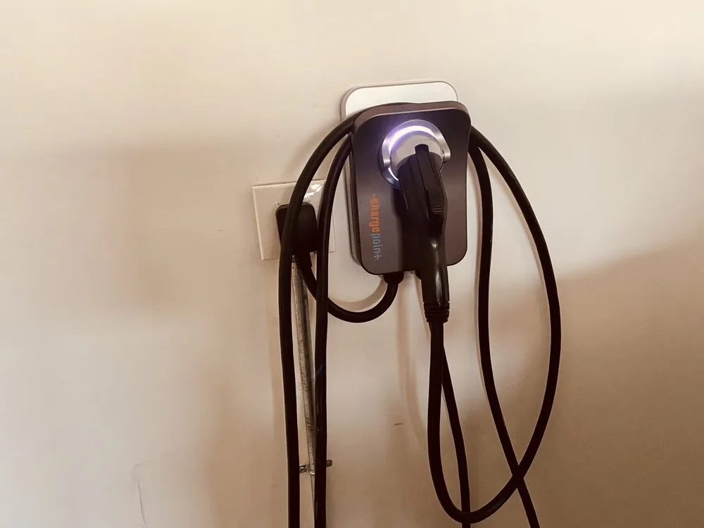 Slide of SDS Electric