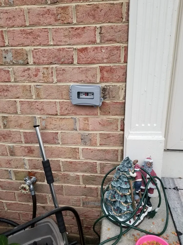 Slide of S&E Contractors