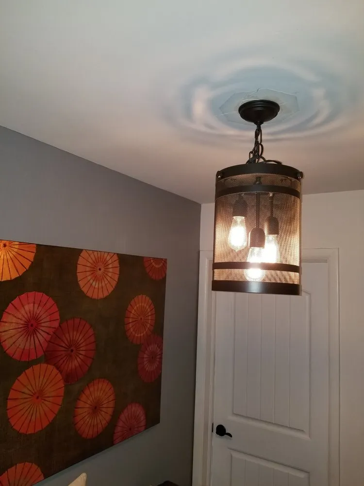 Slide of S&E Contractors