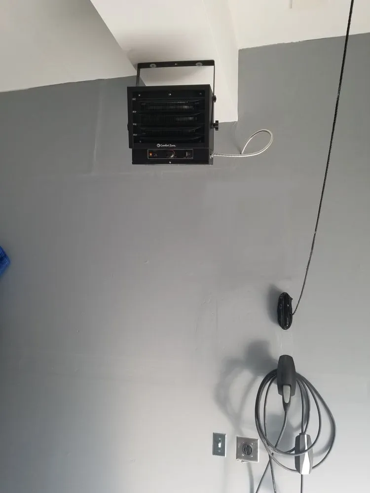 Slide of S&E Contractors