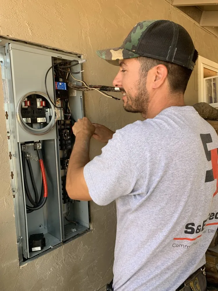 Slide of S&E Electric