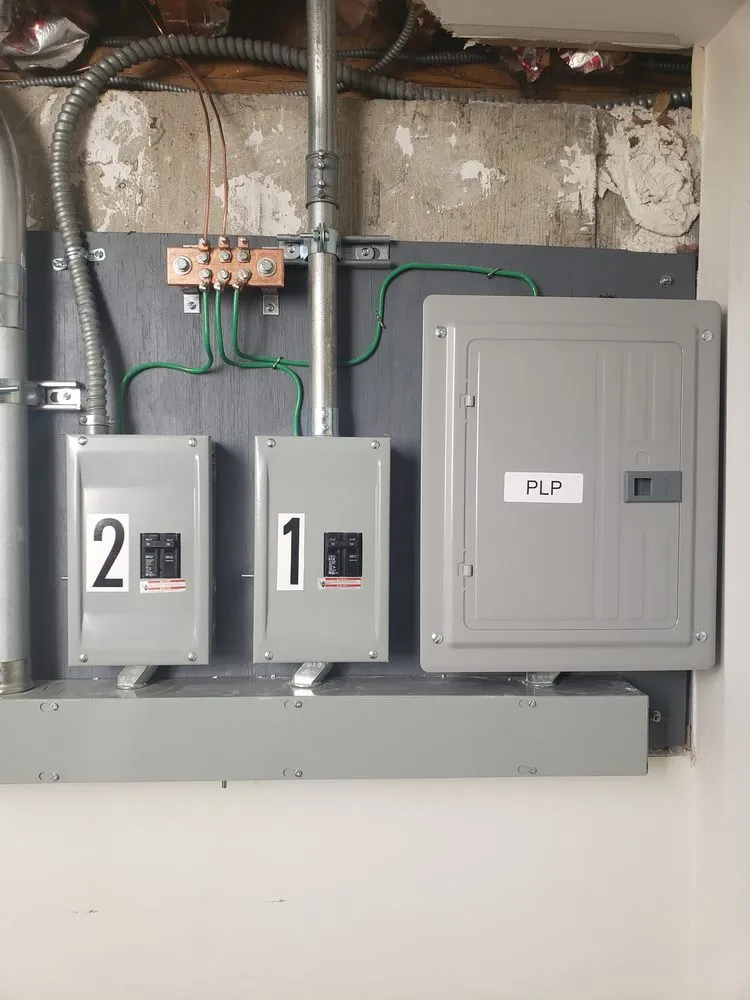 Professional lighting installation service in ,  - SEAL Electric