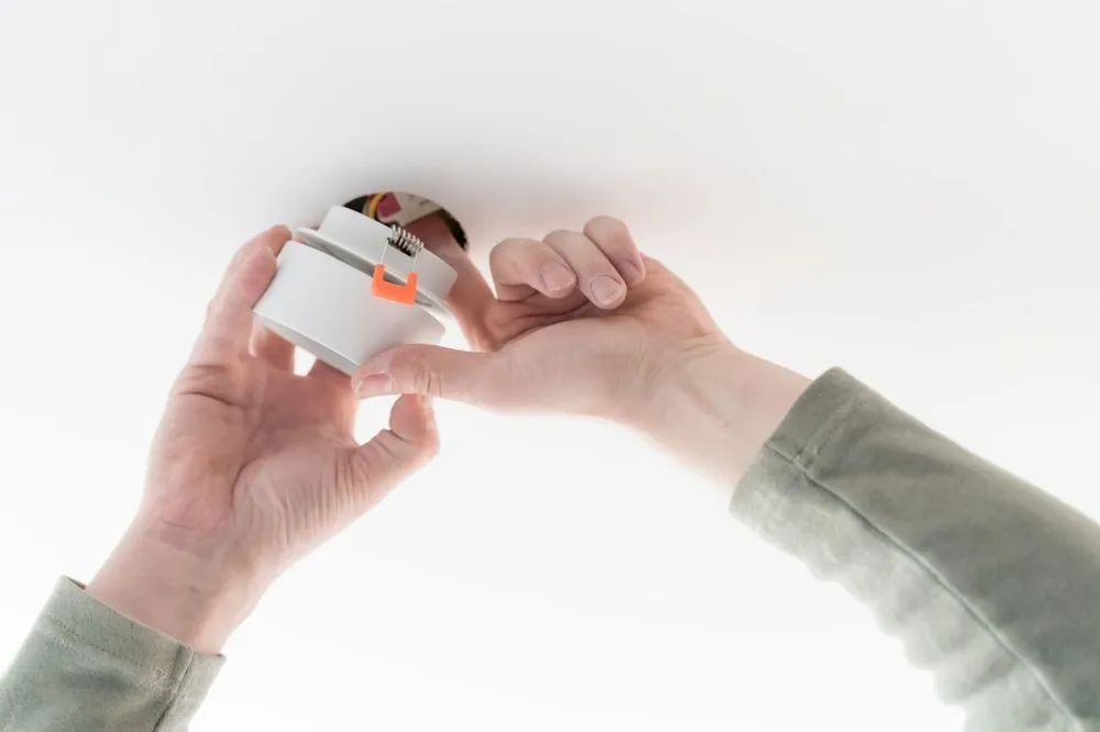 Slide of Seals Electric