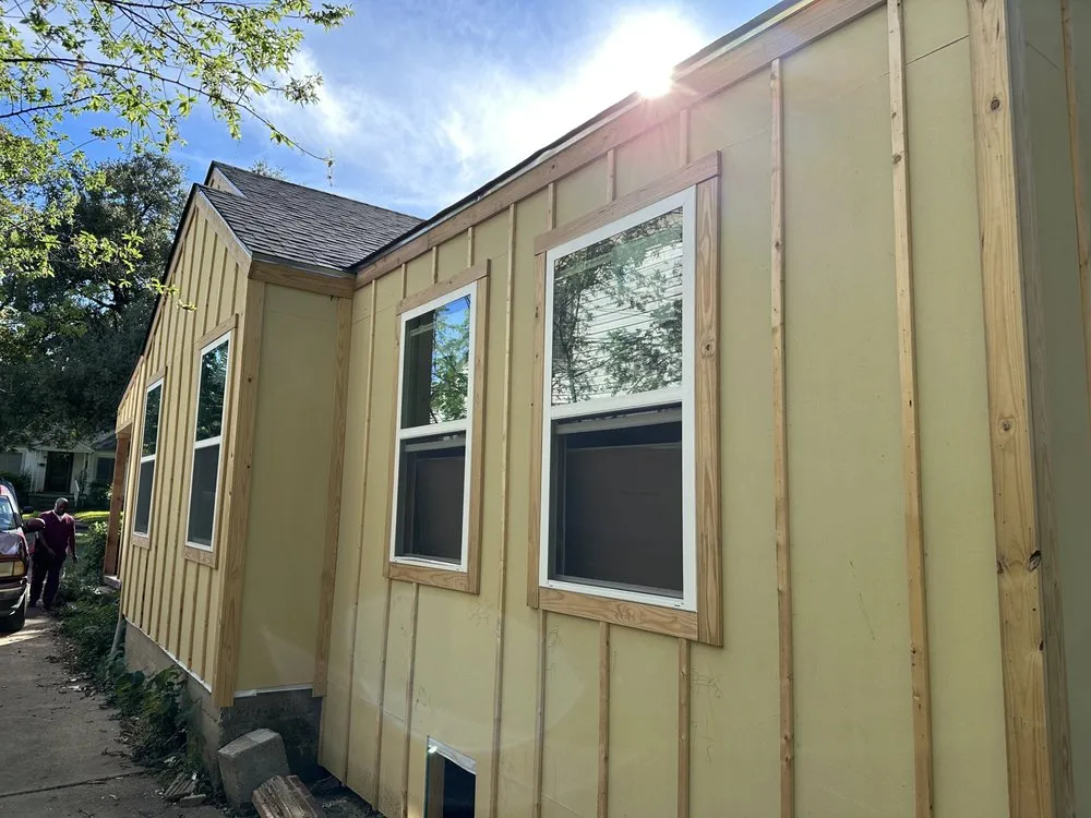 Slide of Seamster Home Improvement