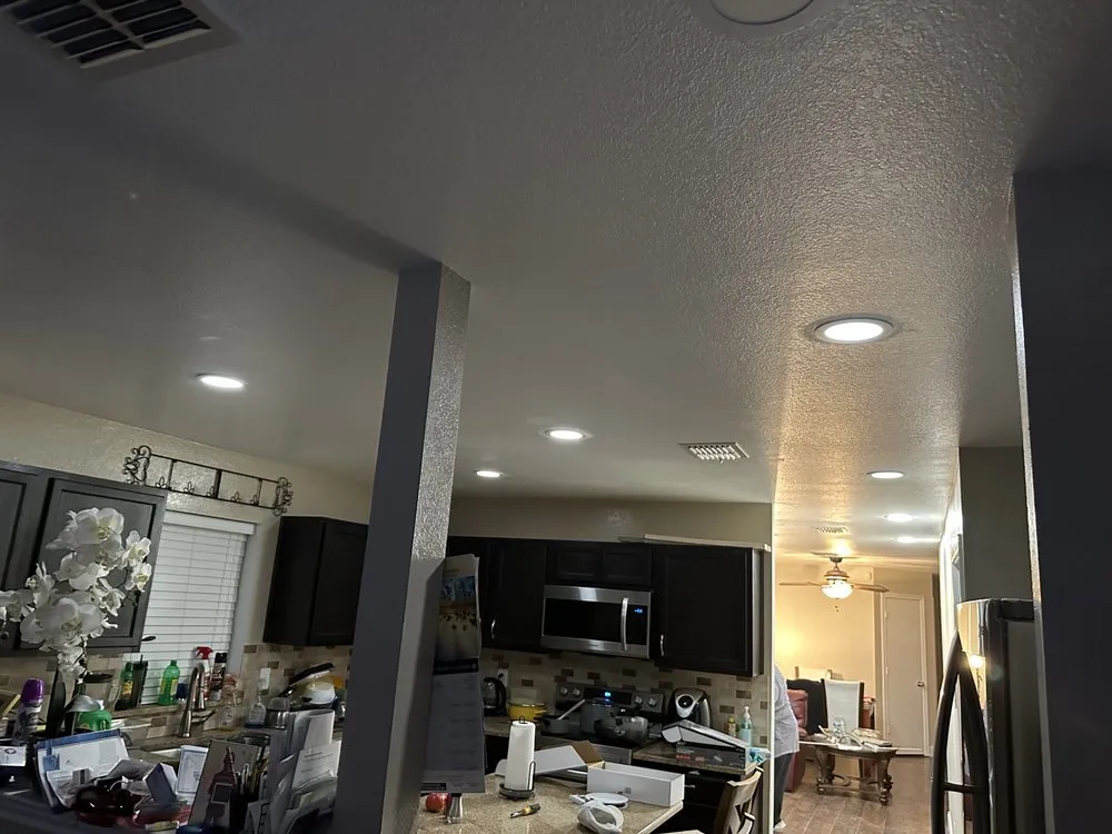 Emergency electrical service for homes in lighting installation,  by 