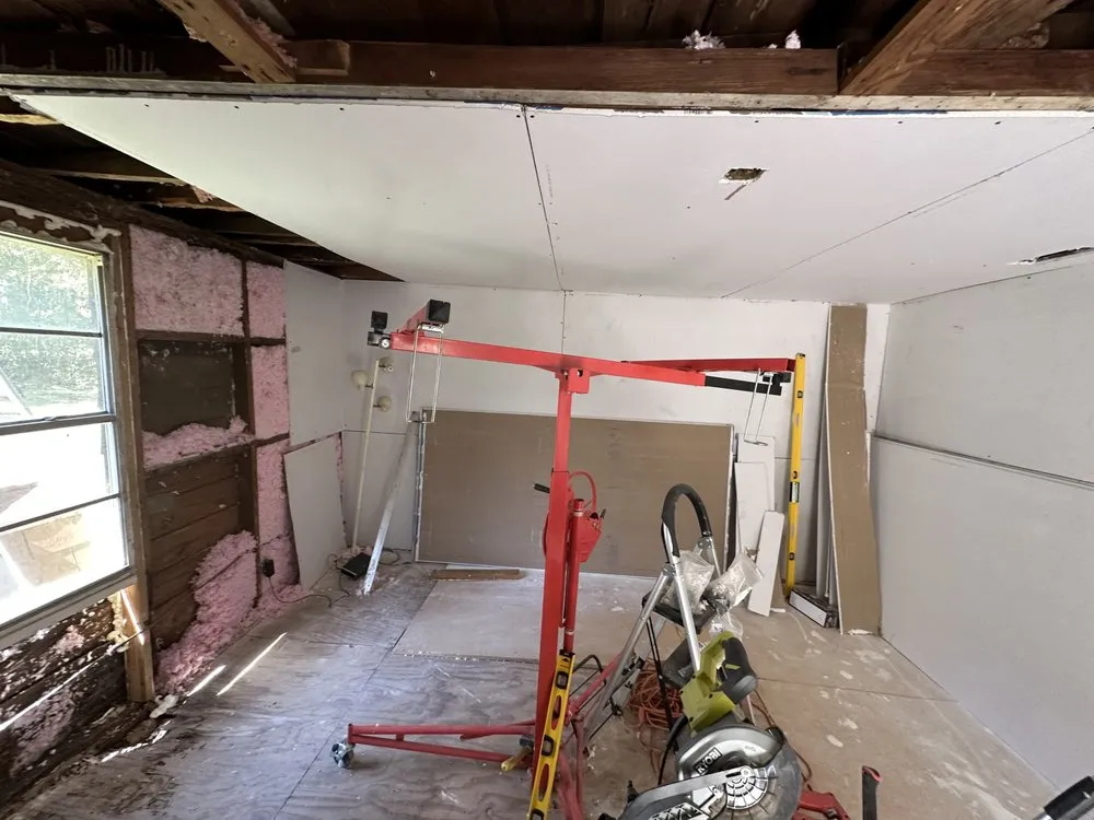 Slide of Seamster Home Improvement