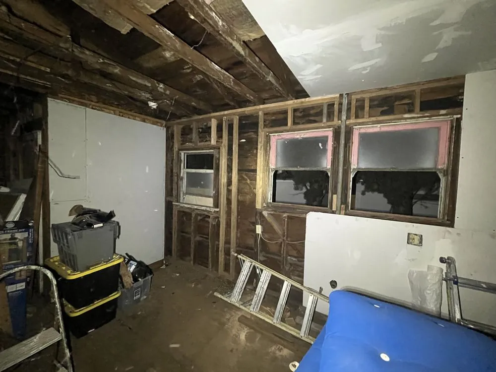 Slide of Sean's General Repair & Handy Man Services