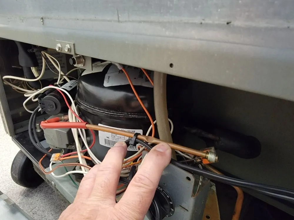 Expert electrician providing lighting installation in City of Industry, CA - Season Pro A/C Construction