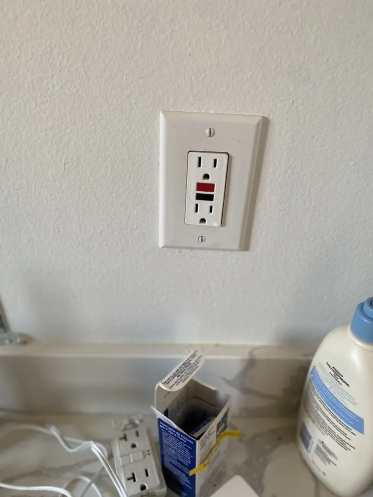 Slide of Seattle Electrician