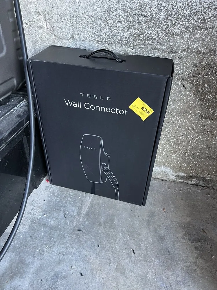 Slide of Sebas Electrical