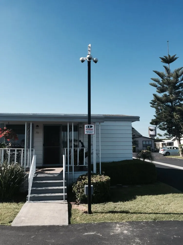 Affordable electrician providing lighting installation in , 