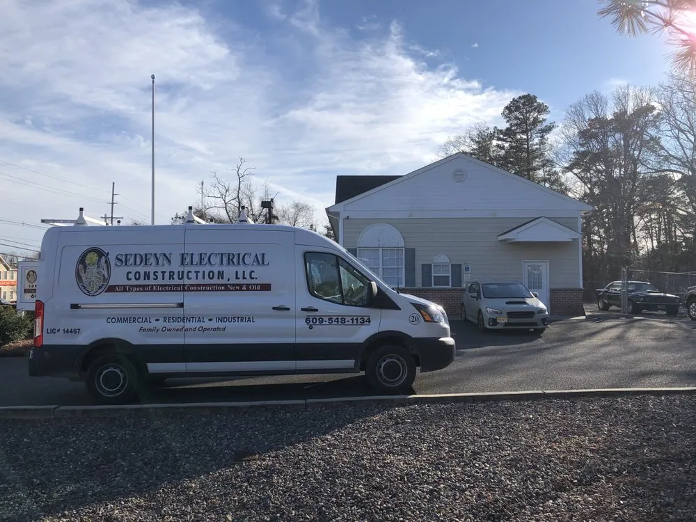 Emergency circuit breaker repair experts serving Bayville, NJ - Sedeyn Electrical Construction