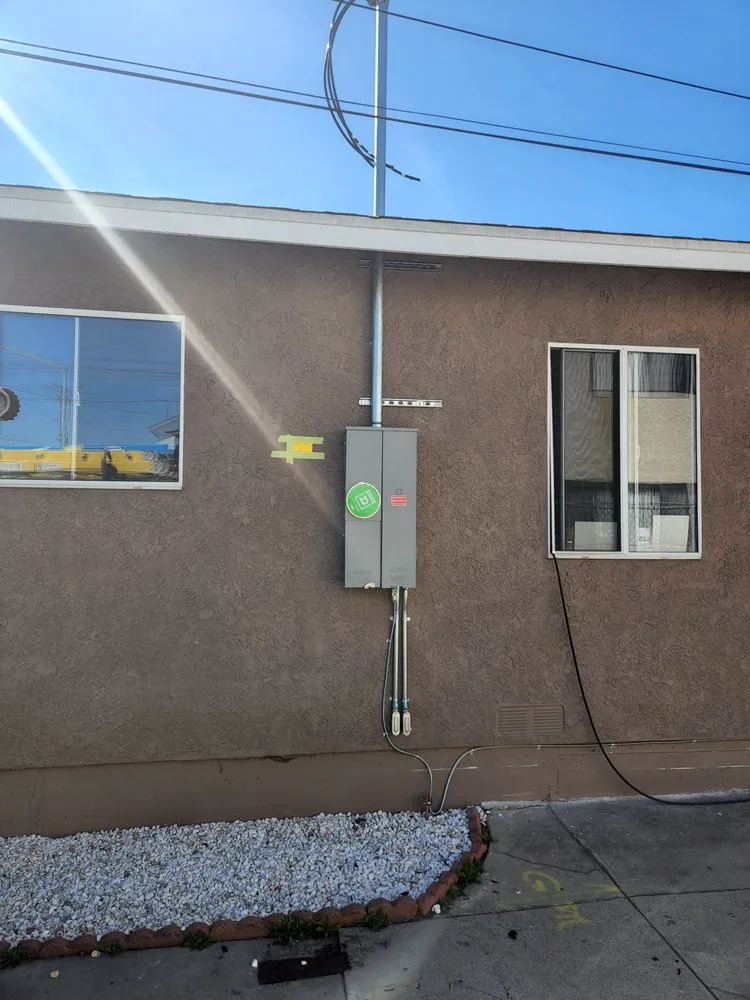 Slide of Sedo Electric