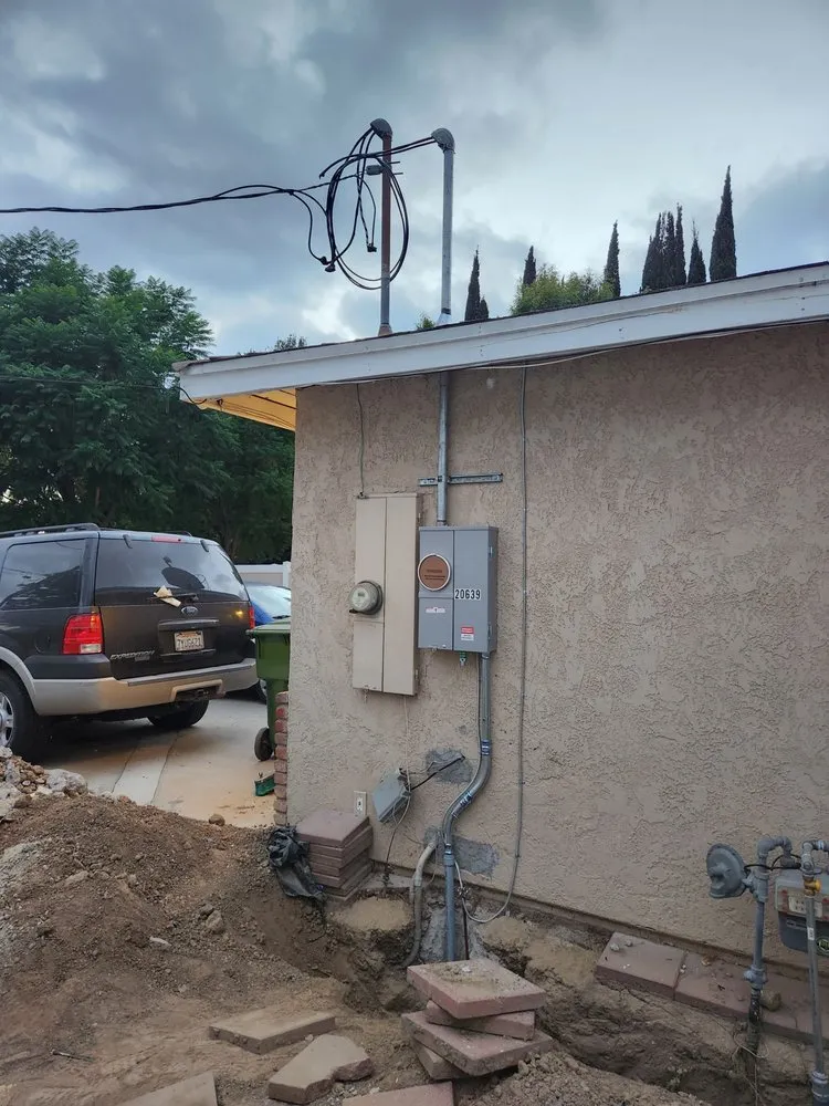 Slide of Sedo Electric