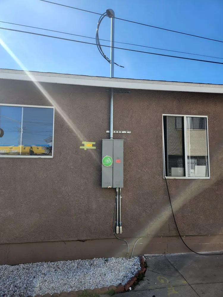 Slide of Sedo Electric