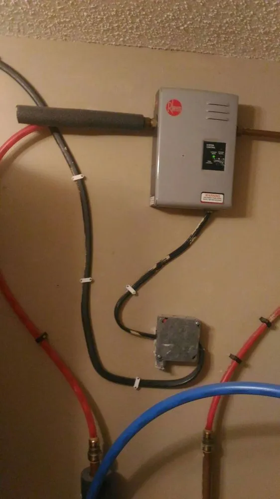 Emergency electrician providing emergency electrical service in Clear Lake, MN - Select Electric