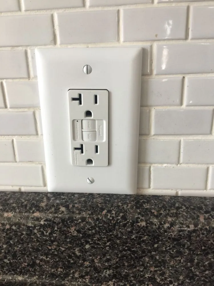 Slide of Select Electrical Services