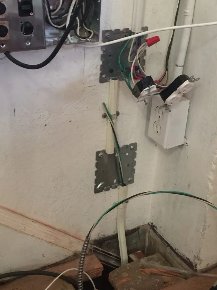 Licensed electrical service for homes in emergency electrical service,  by 