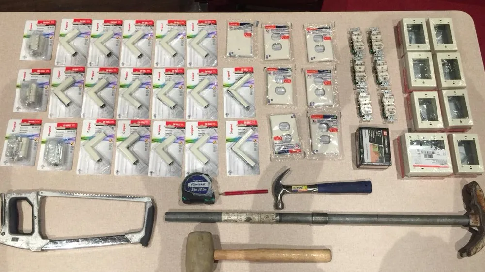 Slide of Select Electrical Services