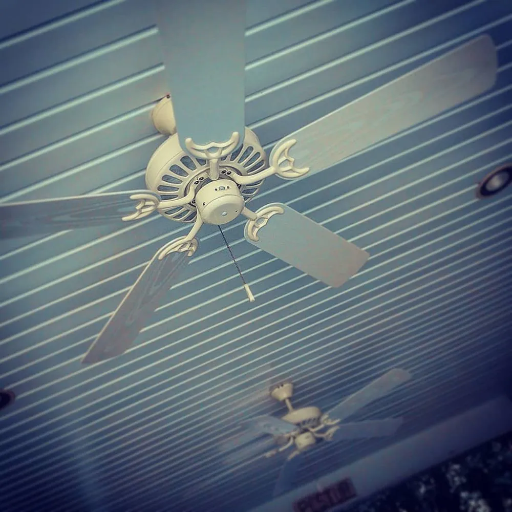 Slide of Sellick Electrician