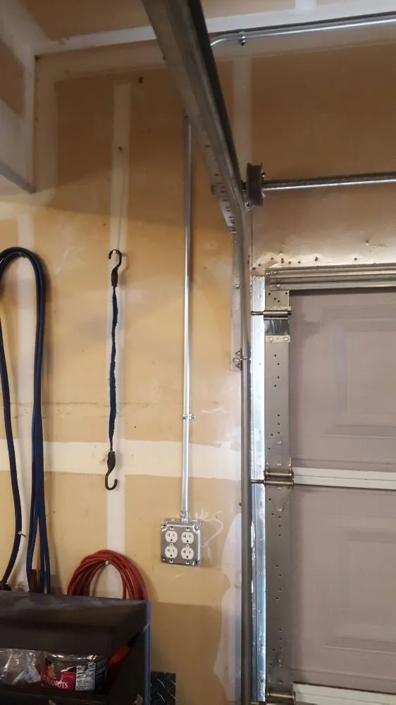 Slide of Selsor Electric