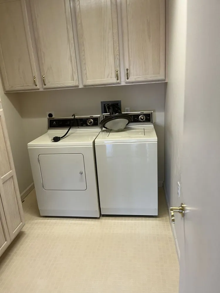 Slide of Sendgraff Enterprises