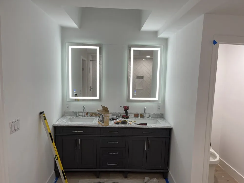 Slide of Senergy Solutions