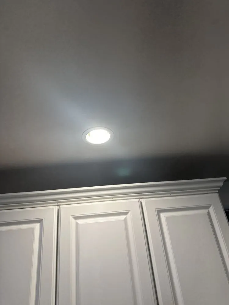 Slide of Senna Electrical Solutions