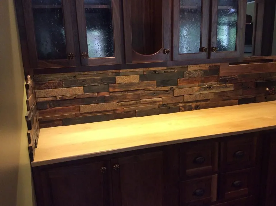 Slide of Senoia Electric