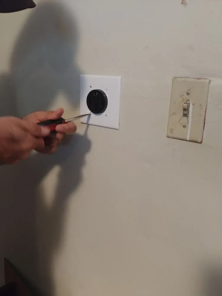 Slide of Sepanta Electric